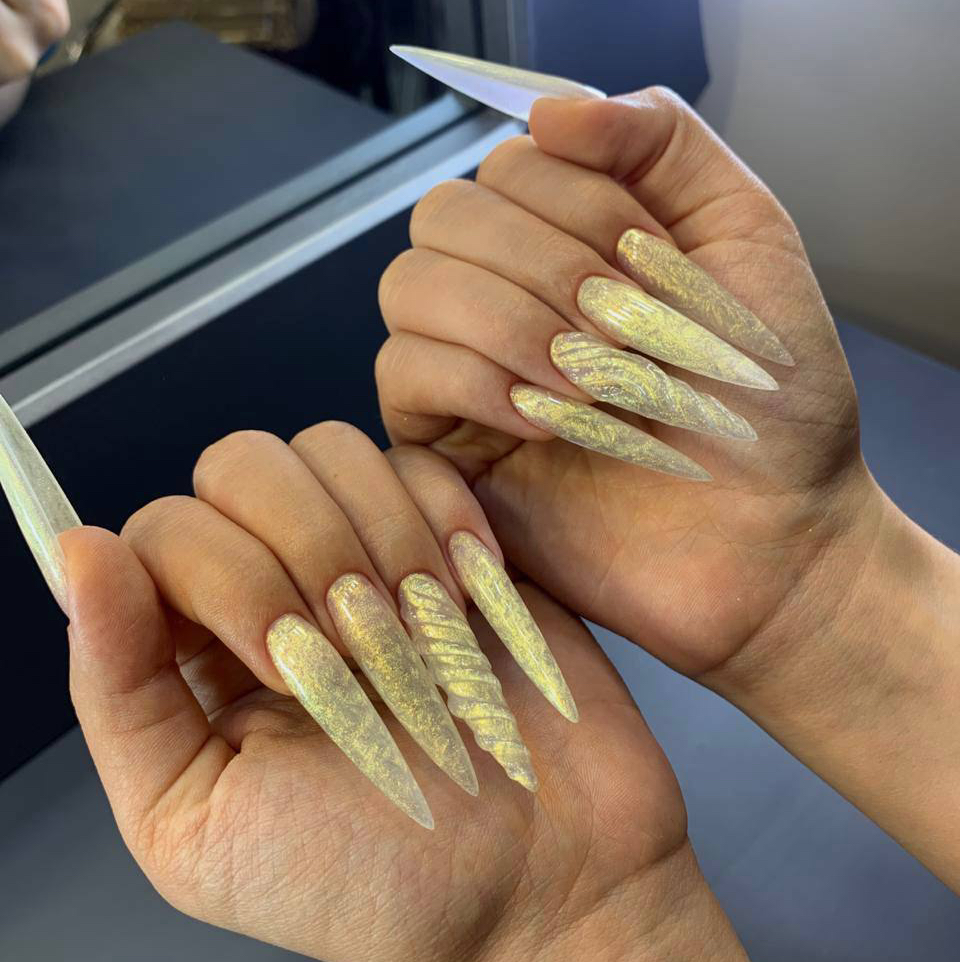 Наращивание ногтей до 11-ти