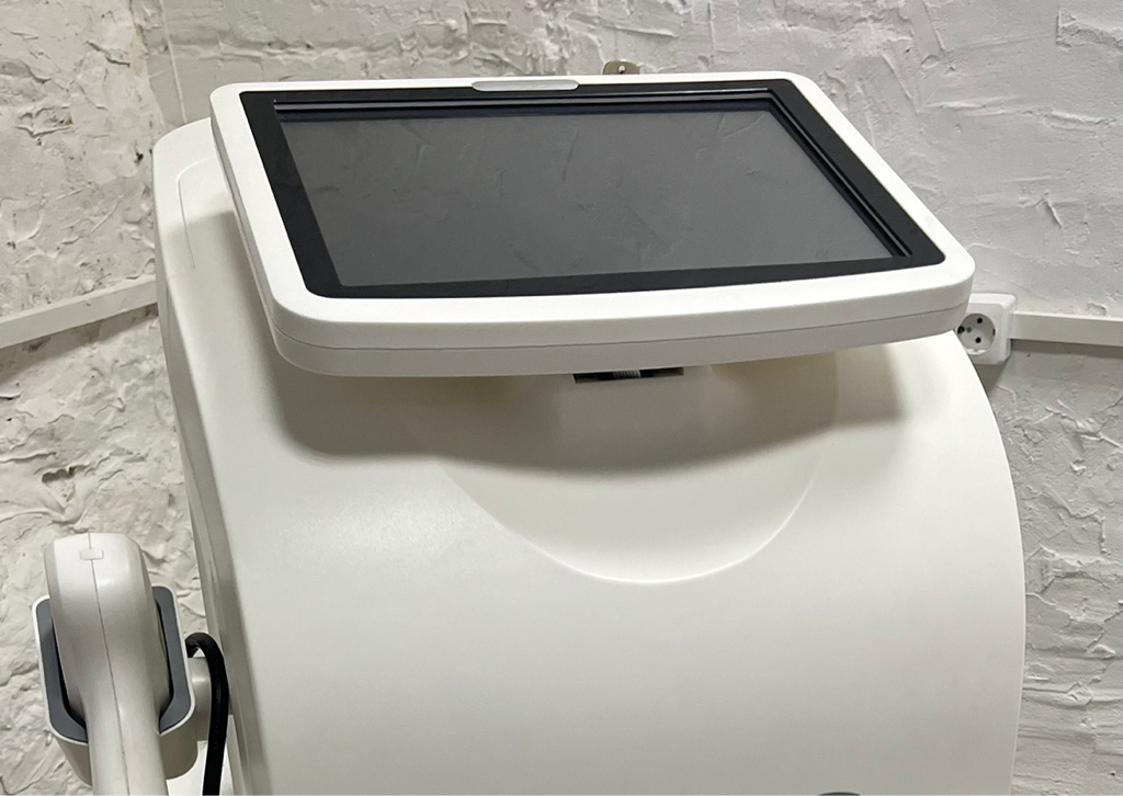 Тотальное бикини