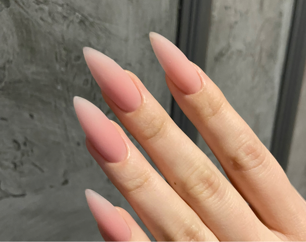 Наращивание ногтей до 6-ки