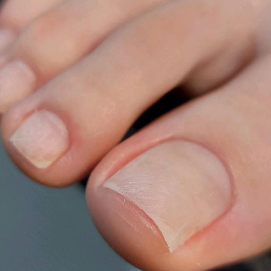 Полный педикюр без покрытия