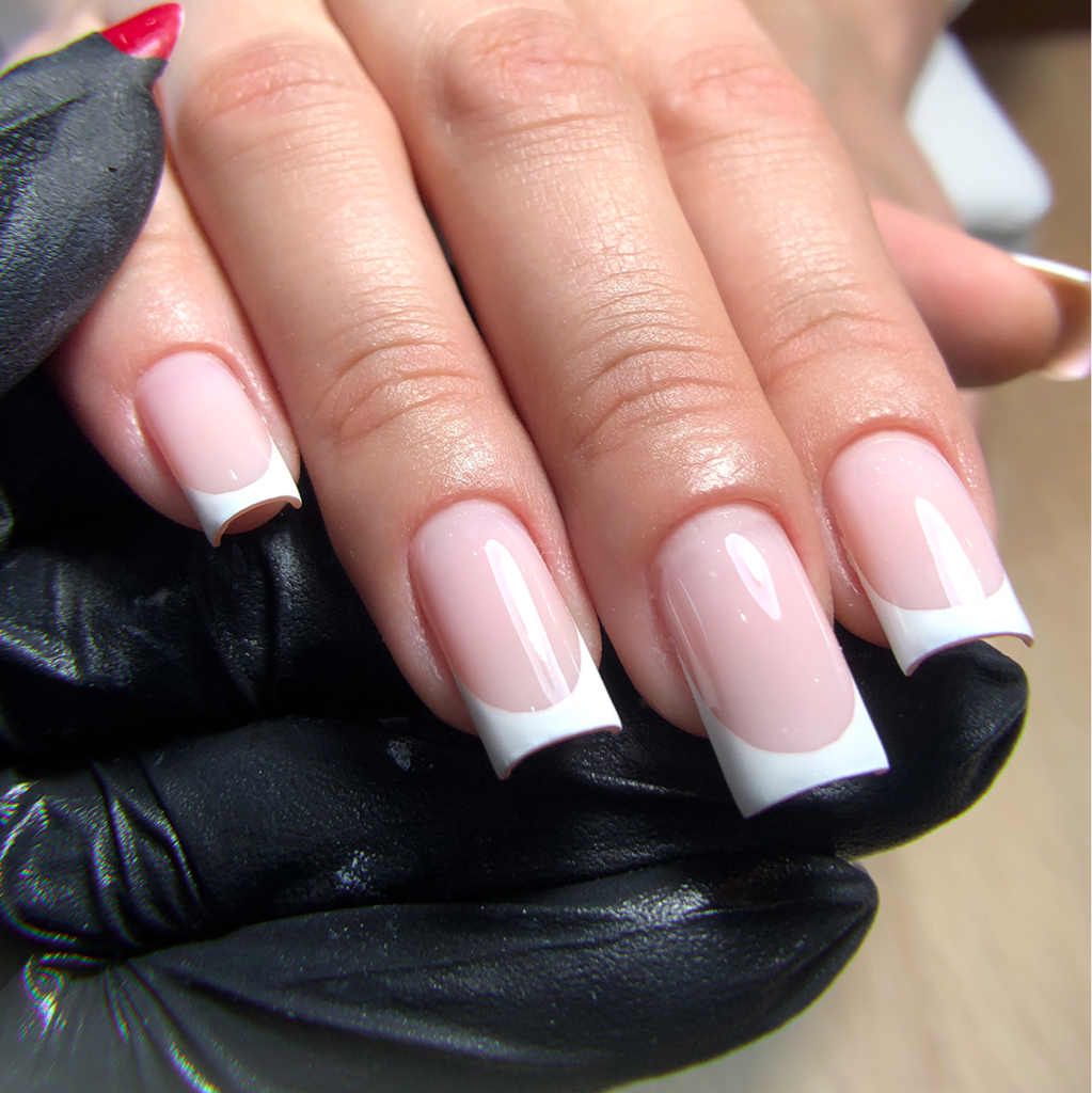 Нарощення нігтів (3-4)