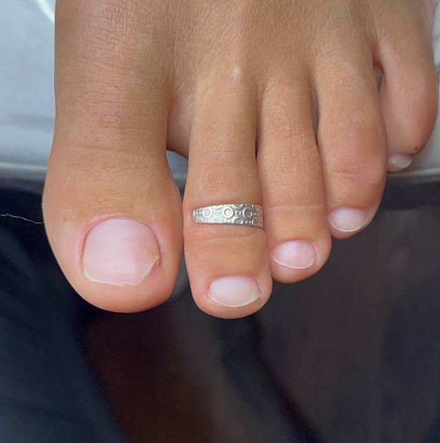 Комплекс - Женский гигиенический маникюр и педикюр