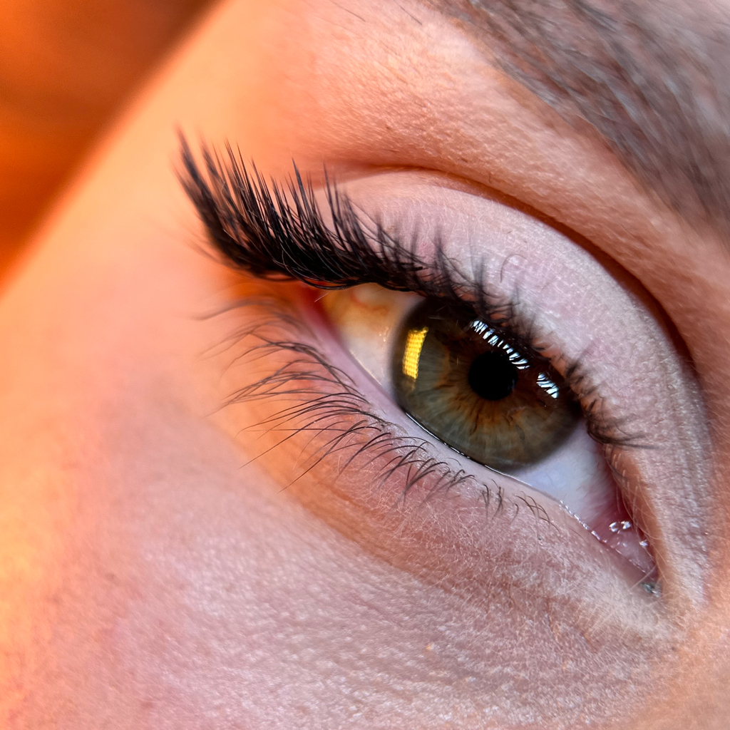 Эффект уголков