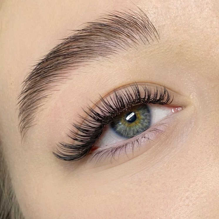 Наращивание ресниц 2D