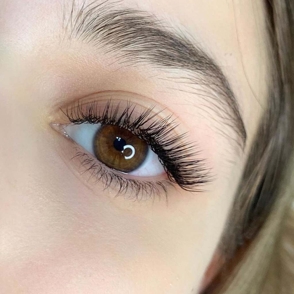 Наращивание ресниц 1,5D