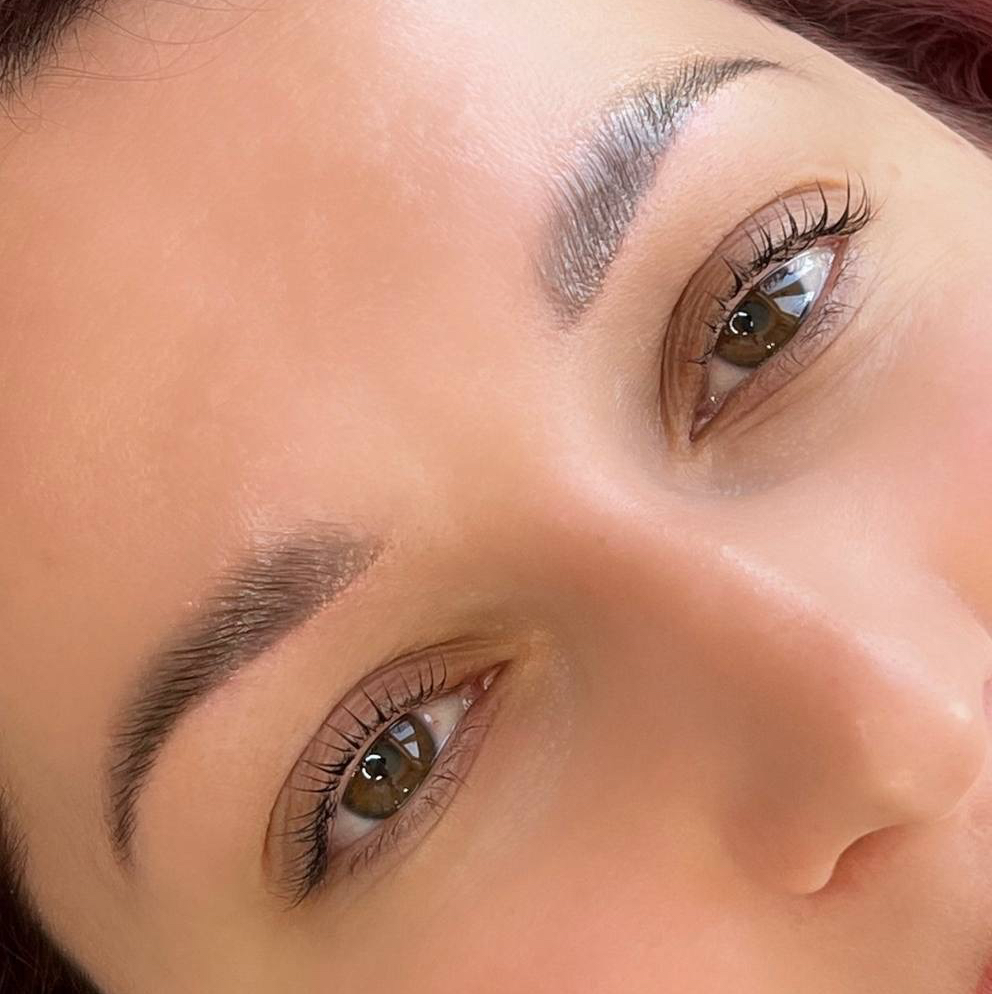 Komplekts (skropstu+uzacu laminēšana) ar krāsošanu