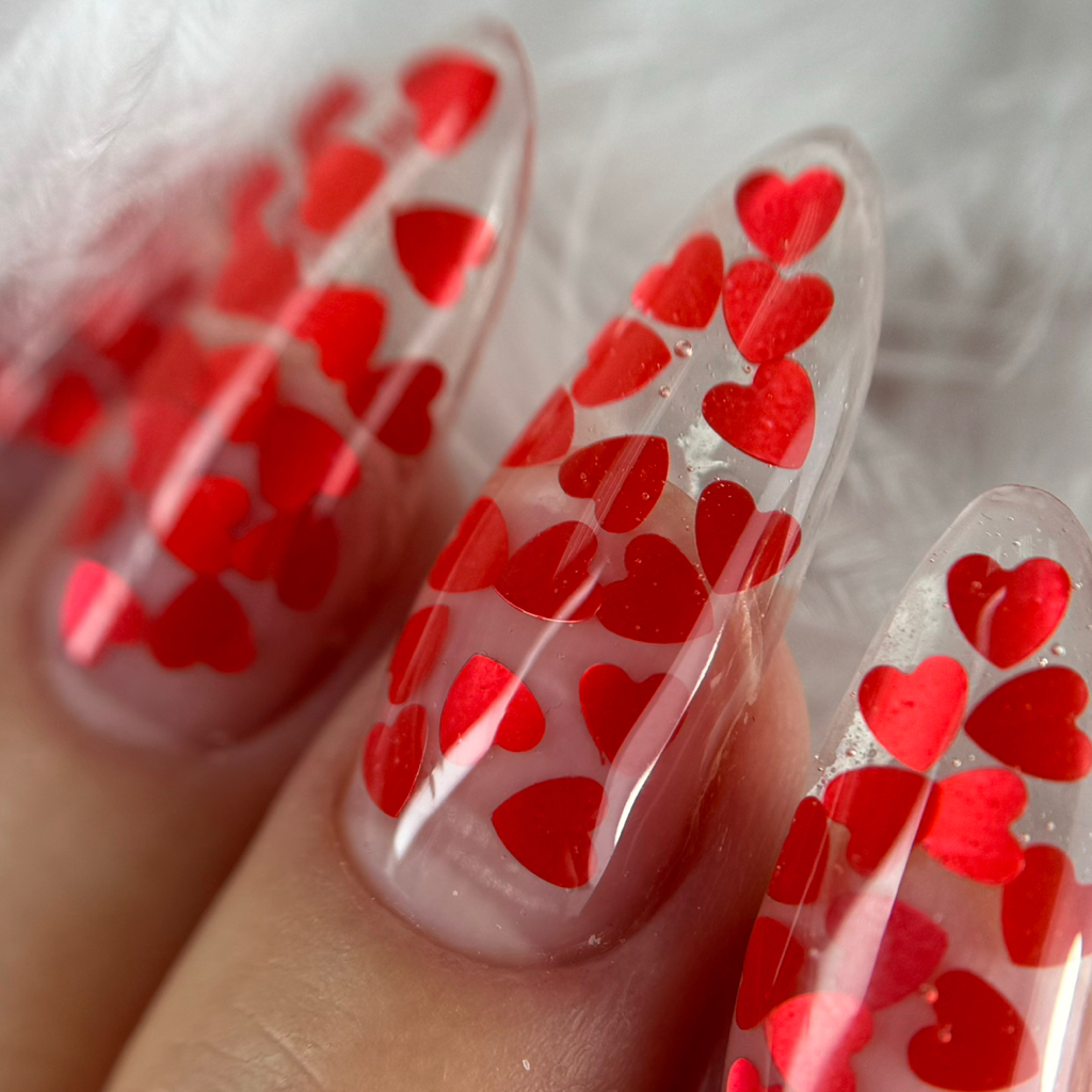 Наращивание ногтей