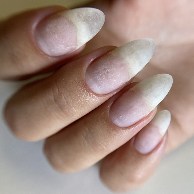 Маникюр без покрытия