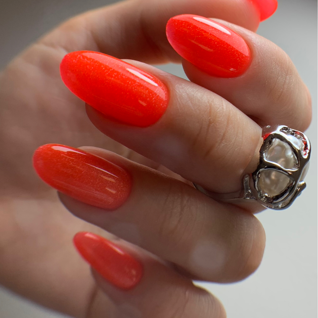 Аппаратный маникюр + покрытие гель лаком