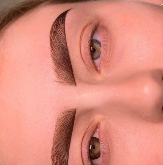 Окрашивание бровей краской