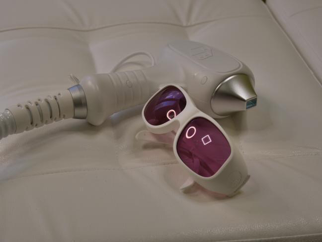 Ноги полностью + бикини любое + подмышки + предплечье