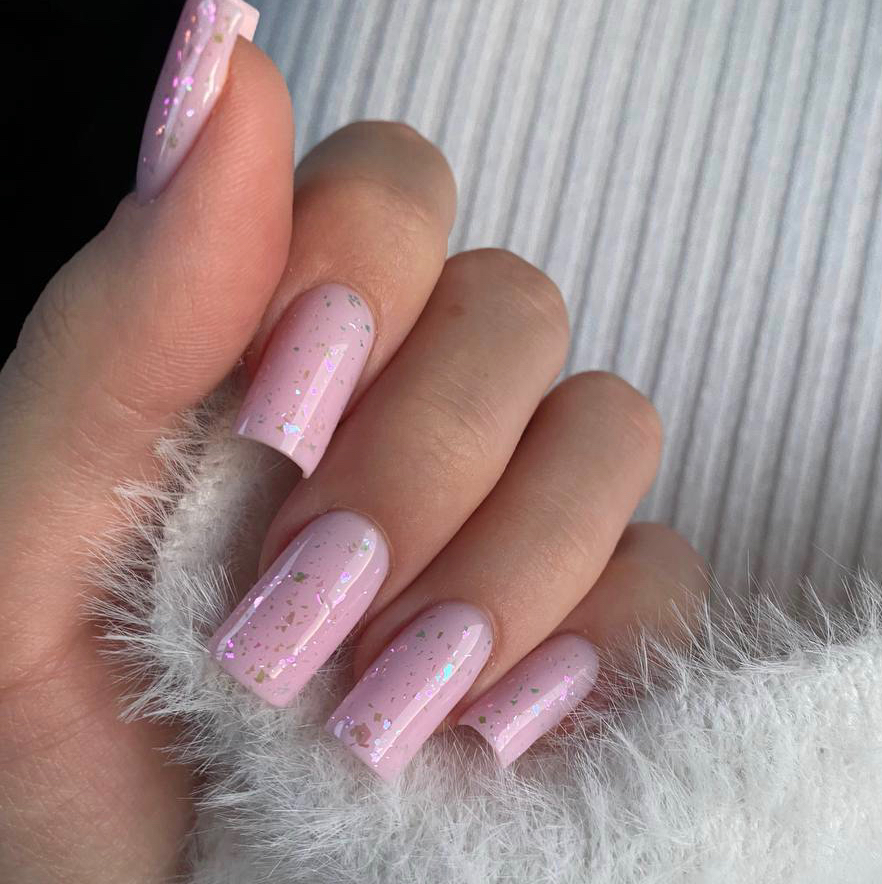 Наращивание ногтей