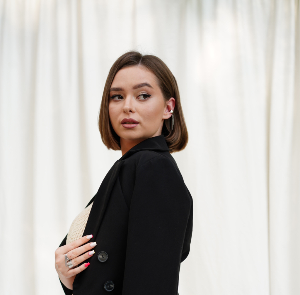 Стрижка с помывкой волос