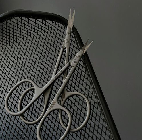 Комбинированный маникюр без покрытия