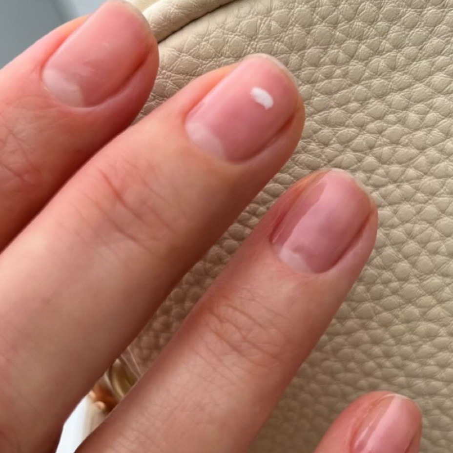 Маникюр без покрытия