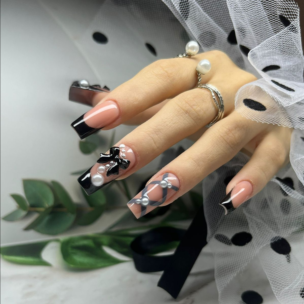 Наращивание ногтей