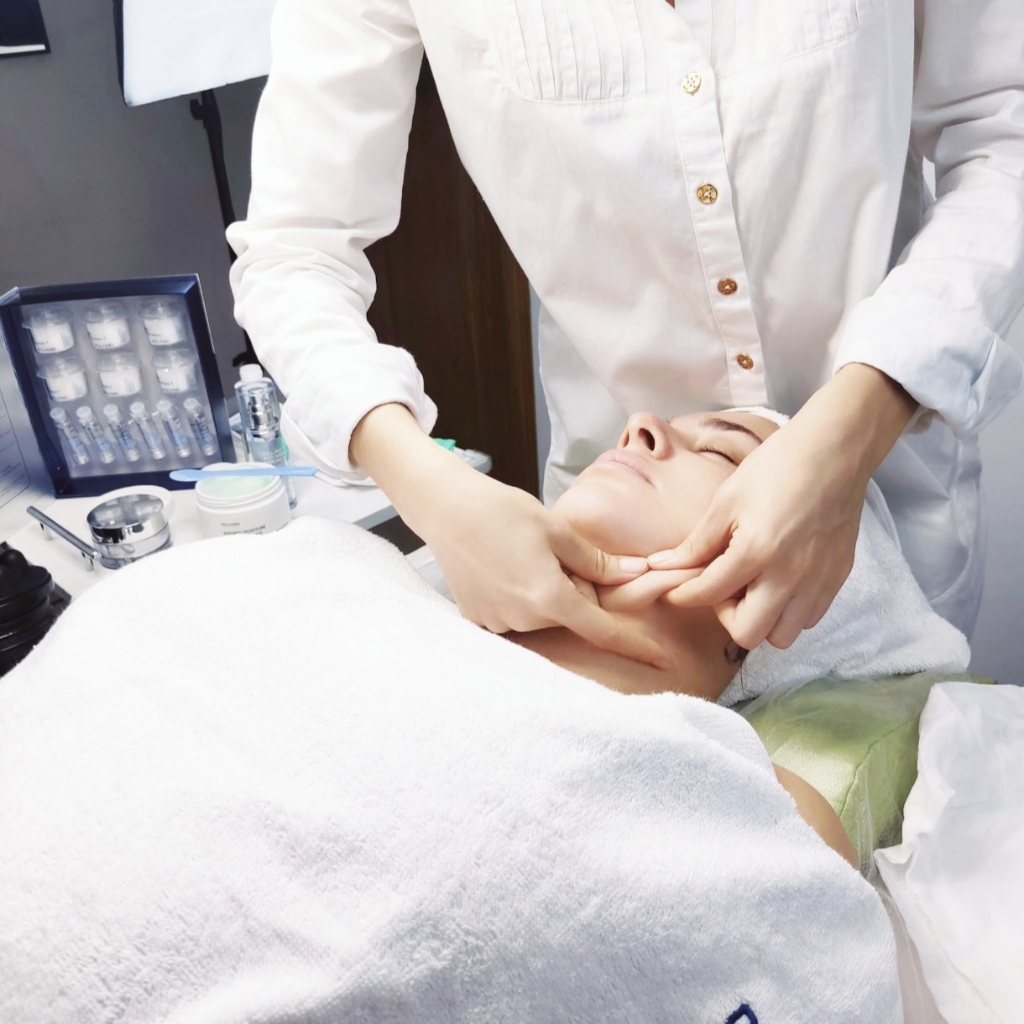 программа: МОДЕЛИРОВАНИЕ ЛИЦА ВОЗДУШНЫМИ НИТЯМИ