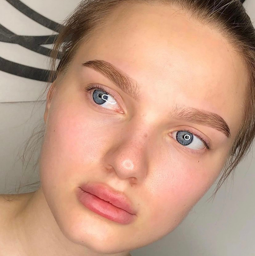 Оформление бровей / коррекция+окрашивание