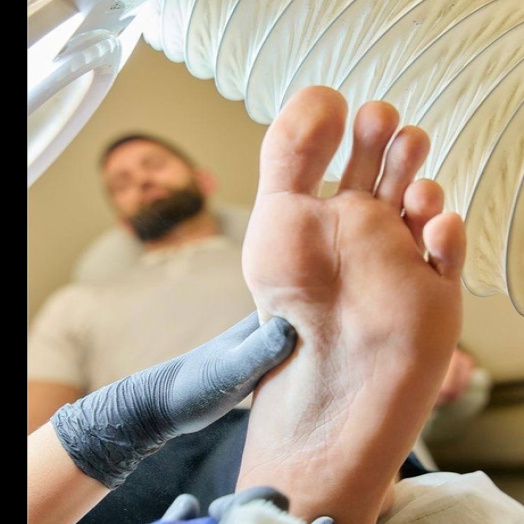 Мужской smart педикюр