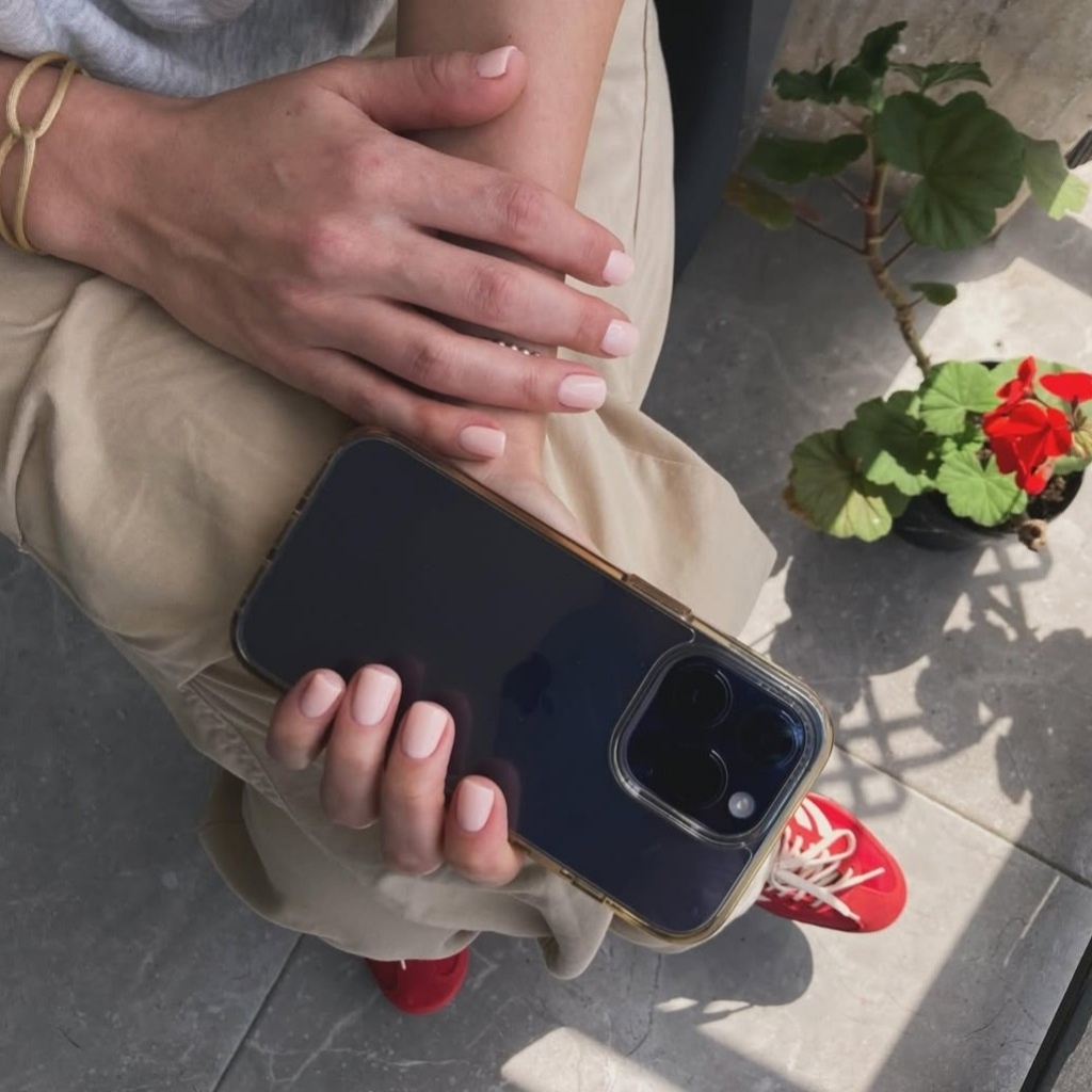 Маникюр комбинированный