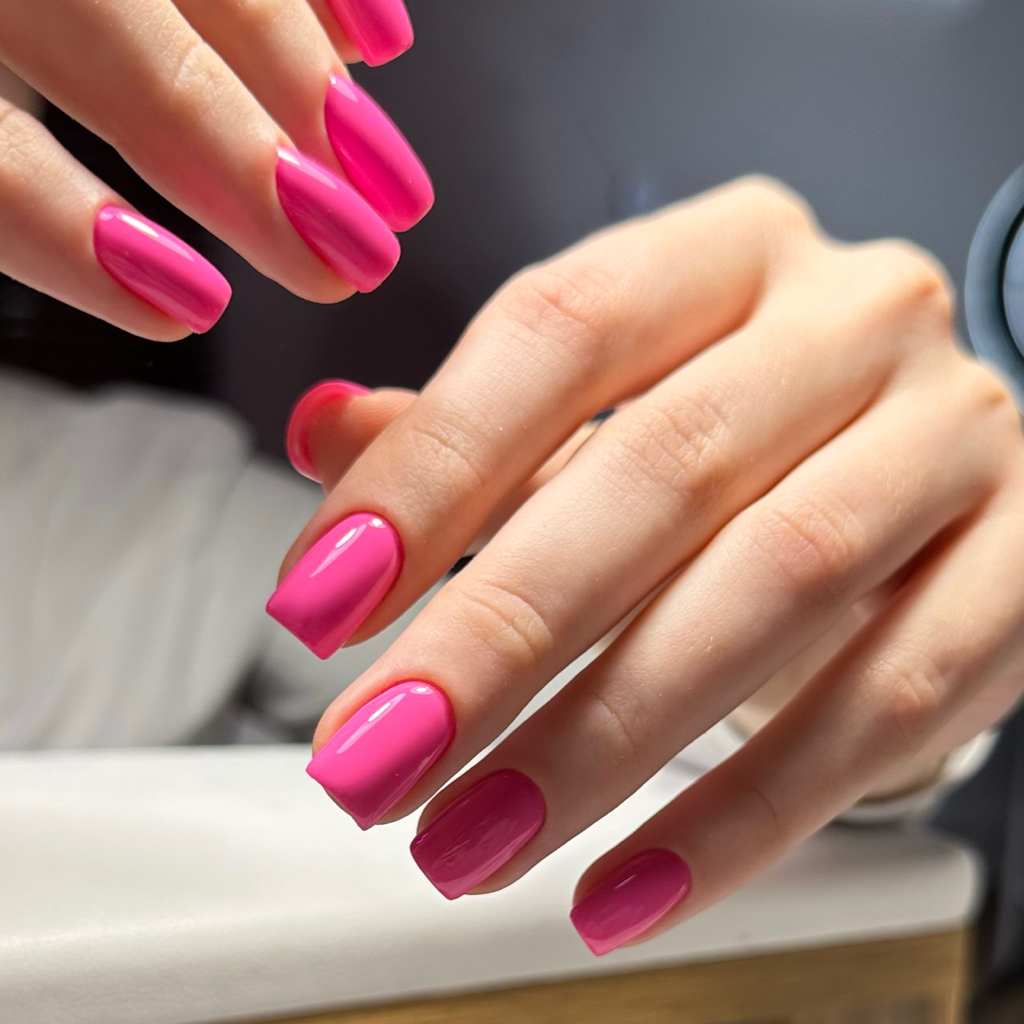 2 комплекс
 (Снятие, маникюр, укрепление жидким полегелем или акриловой пудрой, покрытие гель-лаком)