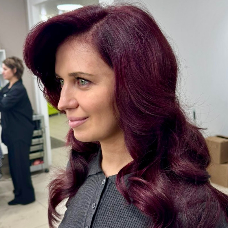 Стрижка женская на длинные волосы в комплексе