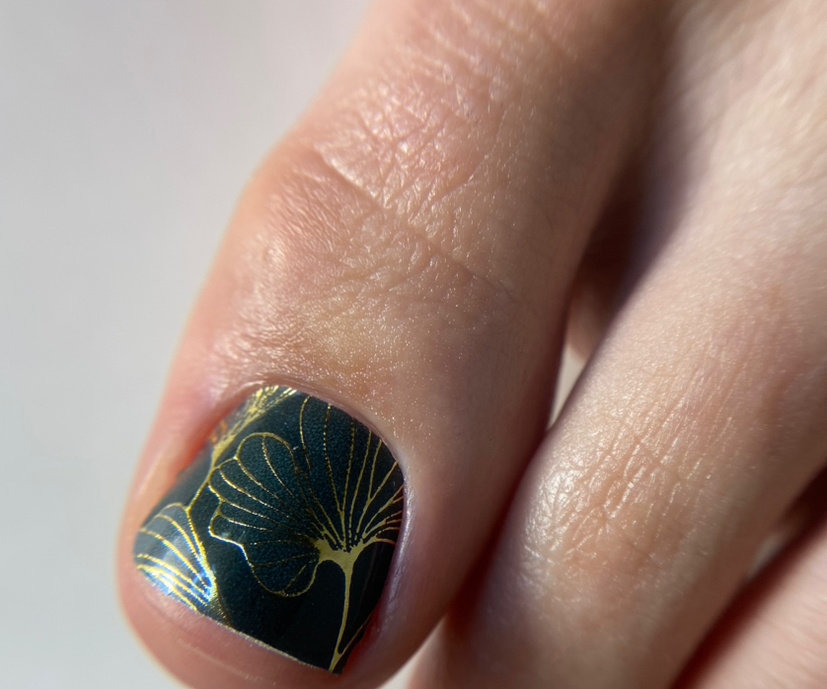 Педикюр + покрытие пленки (только пальчики)