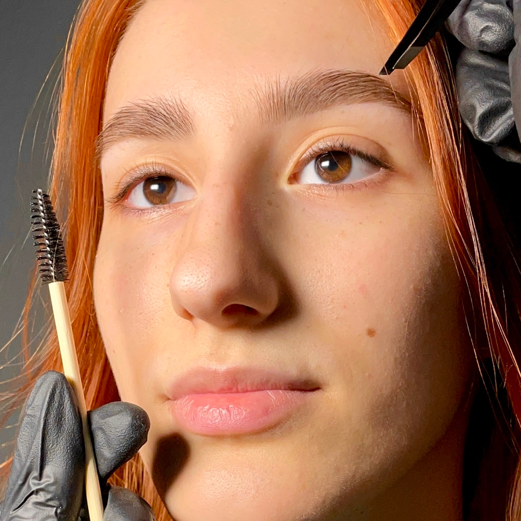 Осветление, коррекция бровей