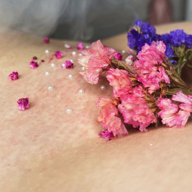SPA для Бикини (Vajacial). Пилинг, чистка вросших волос, маска. Протокол сеанса  по потребностям кожи.
