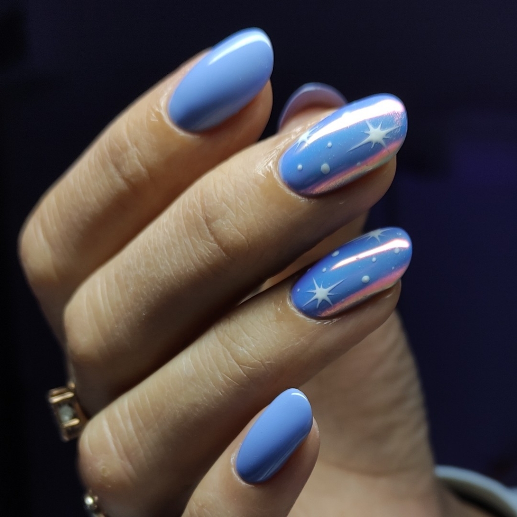 Маникюр с покрытием, укреплением + дизайн