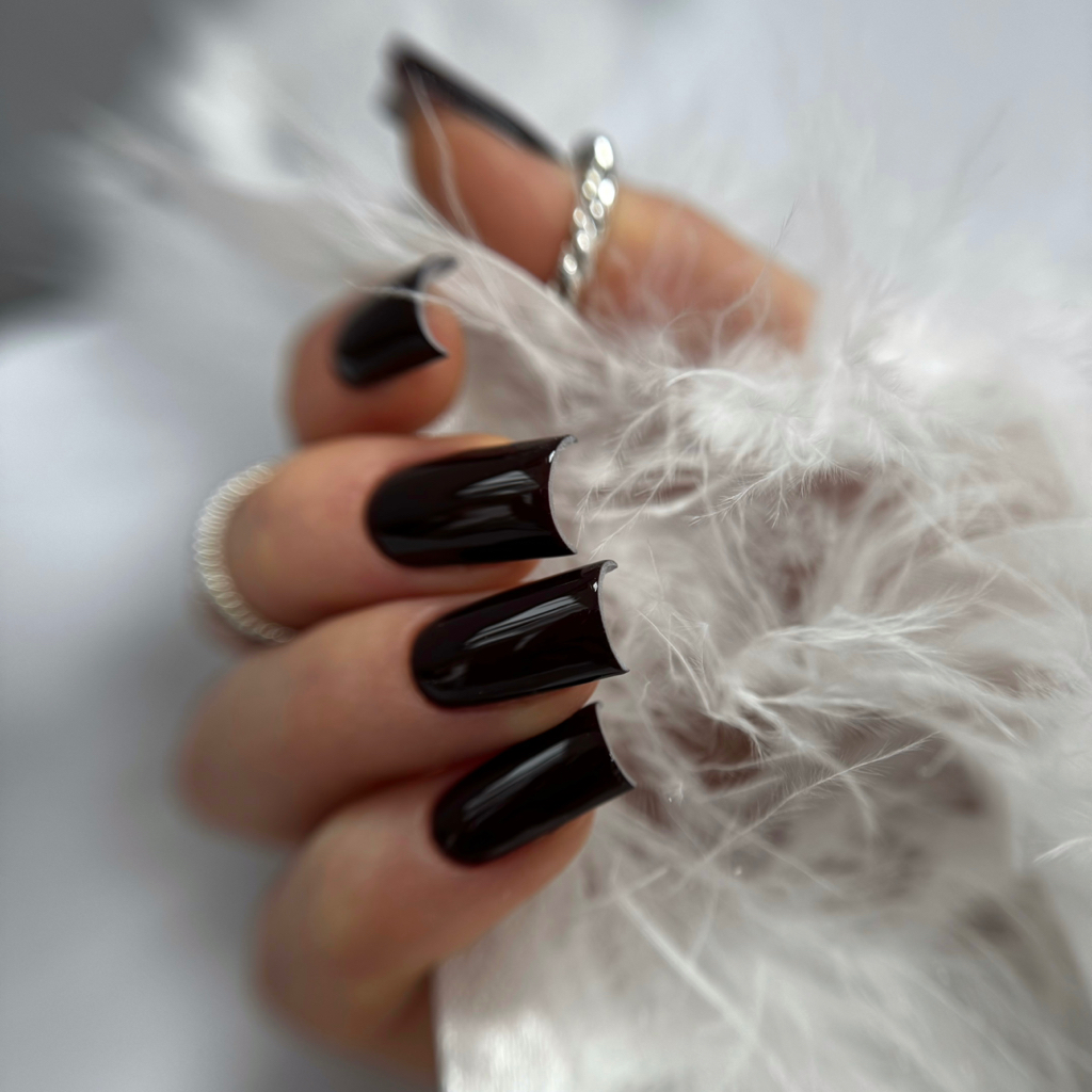 Маникюр с покрытием