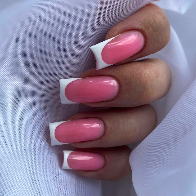 Маникюр+однотонное наращивание ногтей