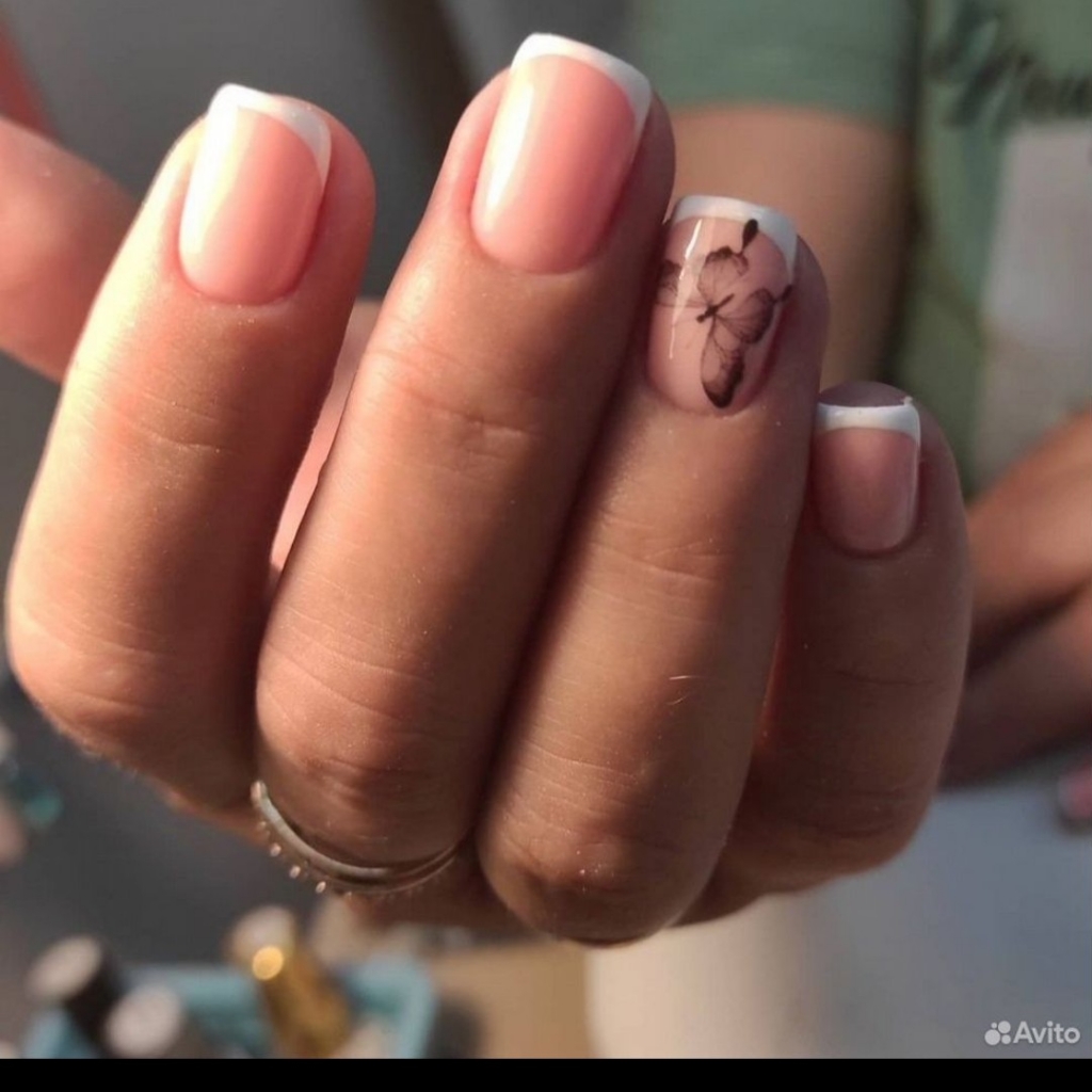Маникюр с покрытием гель-лак