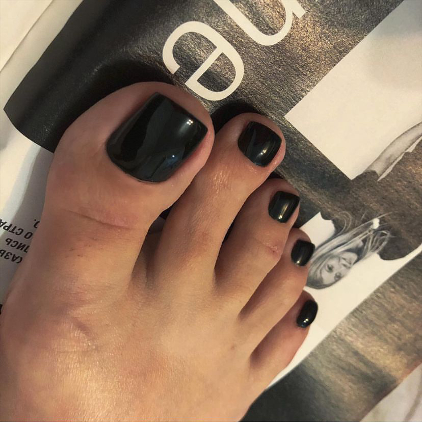 Педикюр полный с покрытием гель-лак у ТОР мастера