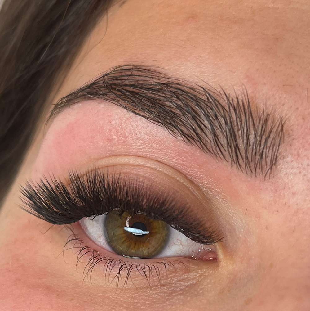 2. Extension ciglia  + sopracciglia
