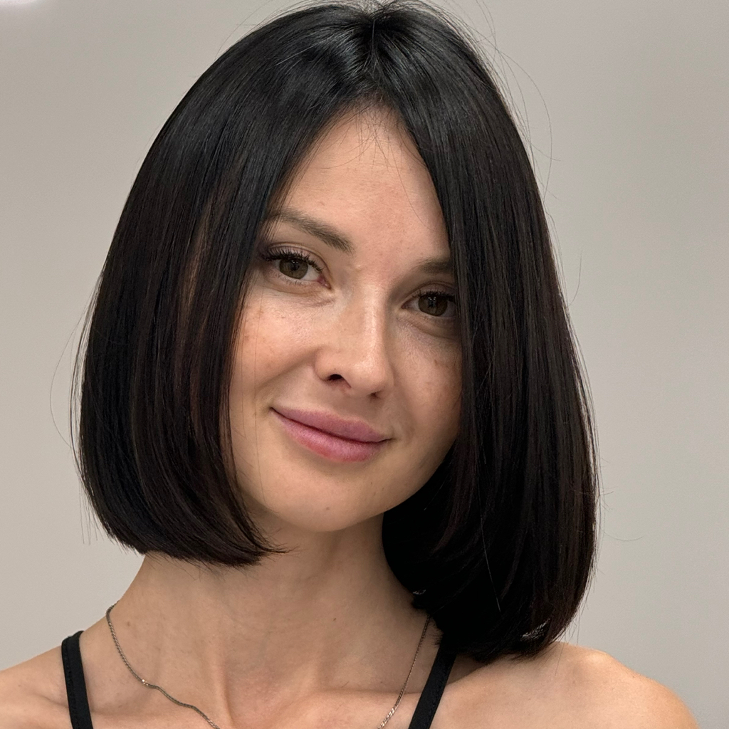 Колорист-эксперт окрашивание/тонирование тон в тон