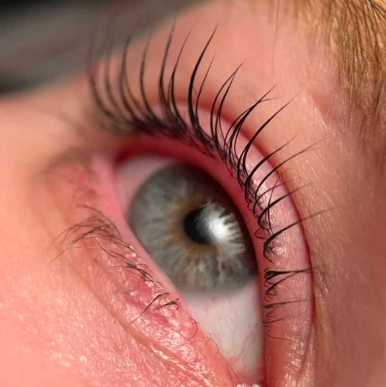 Ламинирование ресниц