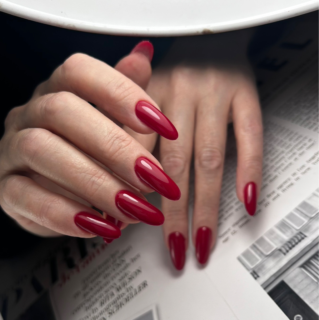 Наращивание ногтей (гель)