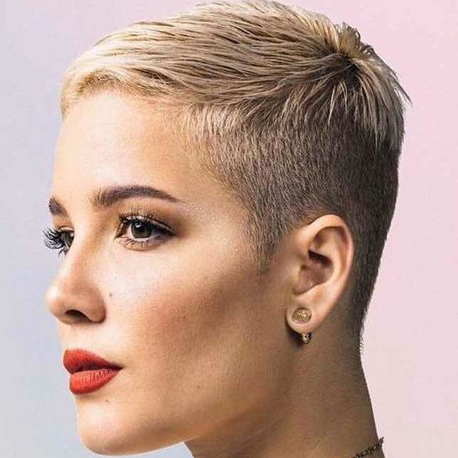 Стрижка женская короткие волосы