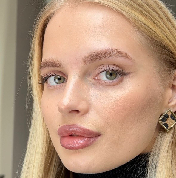 Долговременная укладка бровей с коррекцией и окрашиванием