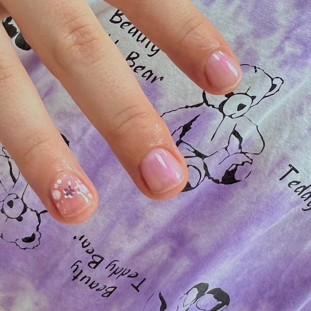 Детский маникюр