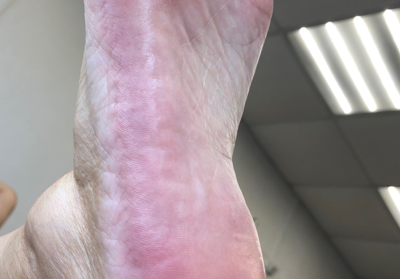 Педикюр пальчики + стопа (без покрытия)