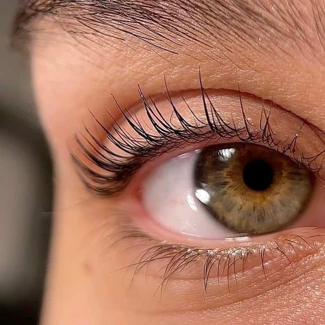 Ламинирование натуральных ресниц