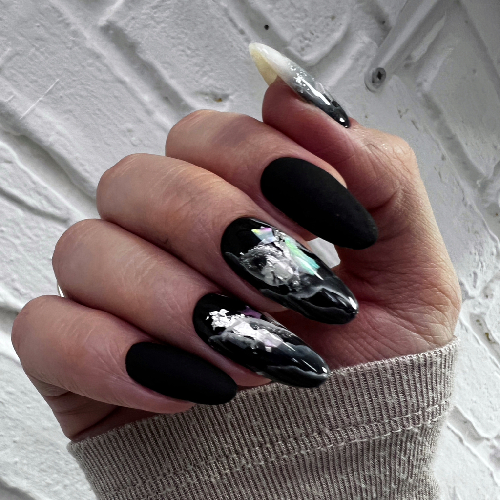 МАНИКЮР+ ДИЗАЙН