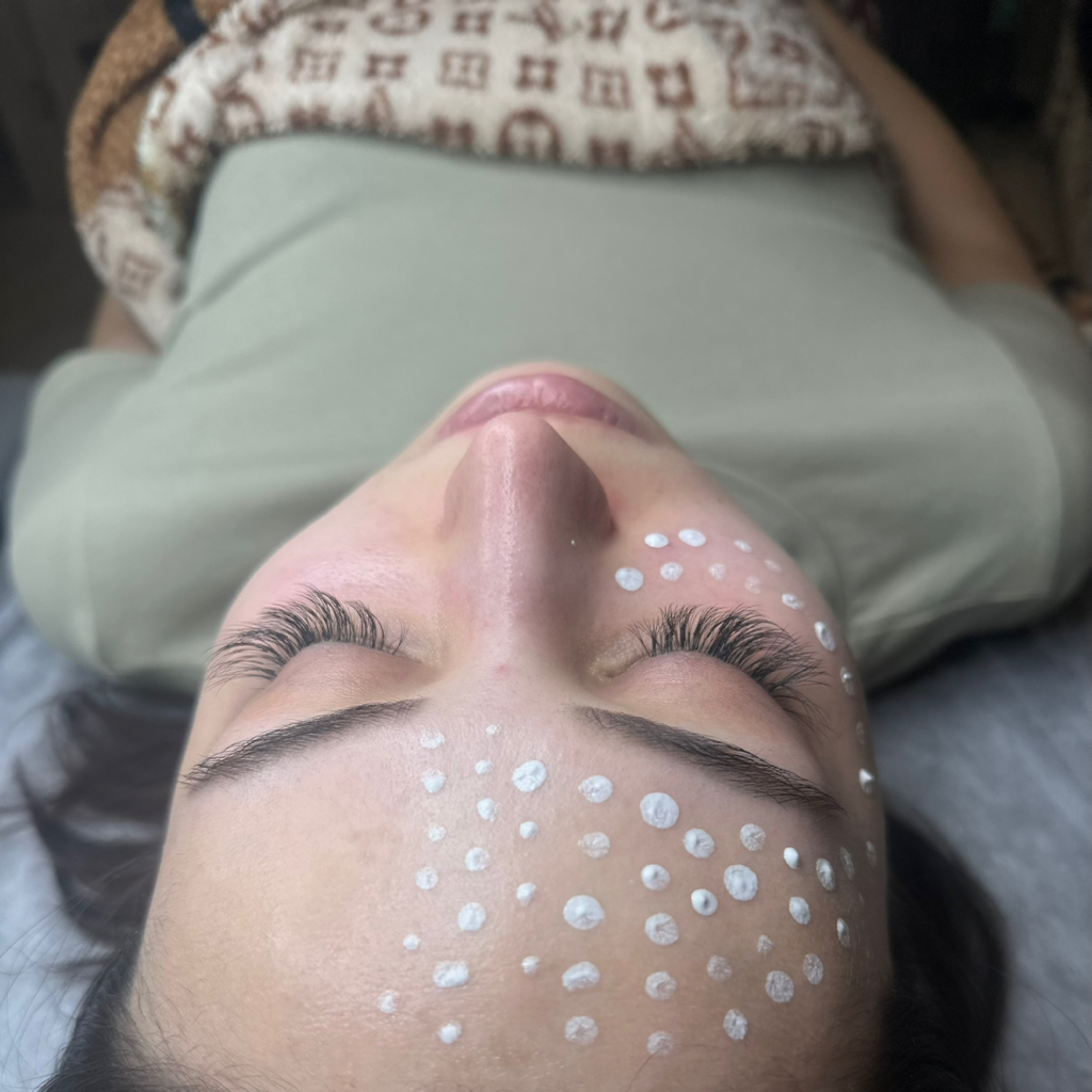 Фарфоровая куколка