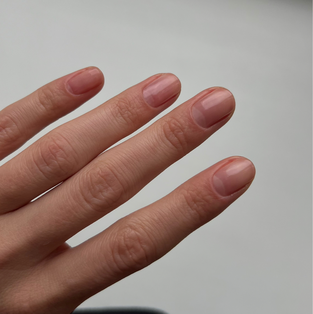 Маникюр без покрытия