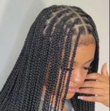 KNOTLESS/BOX BRAIDS