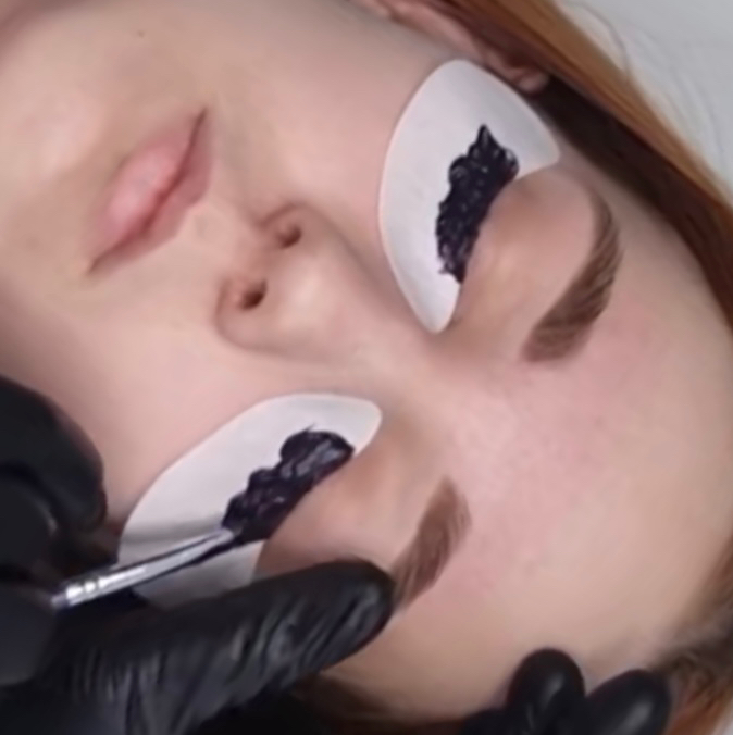 Окрашивание ресниц