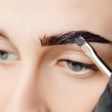 Окрашивание бровей