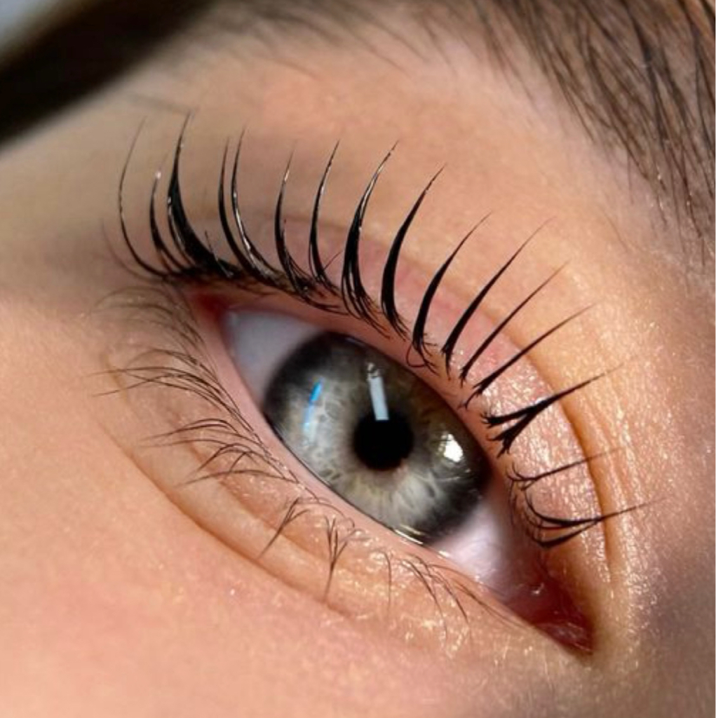 Ламинирование ресниц